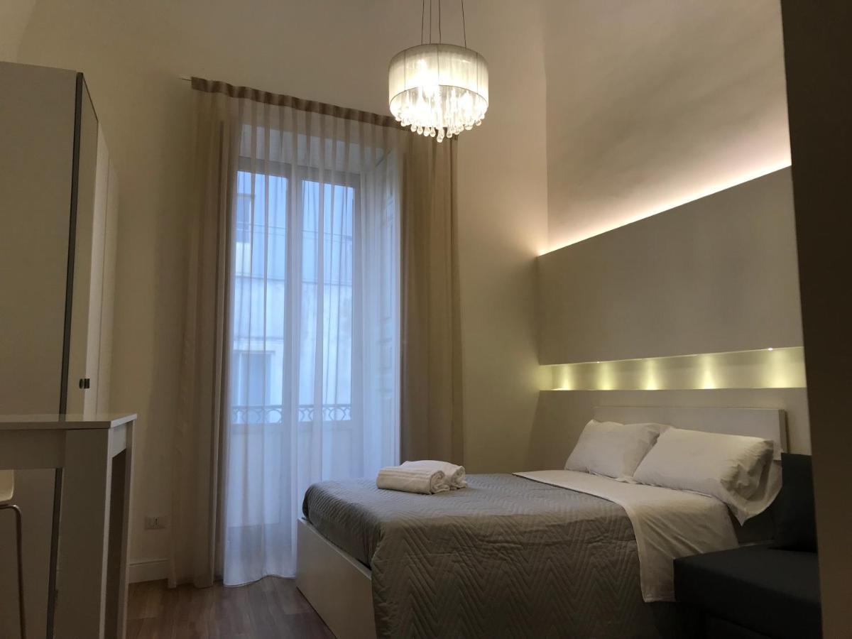 Motta Palace Apartments & Rooms Motta SantʼAnastasia Dış mekan fotoğraf