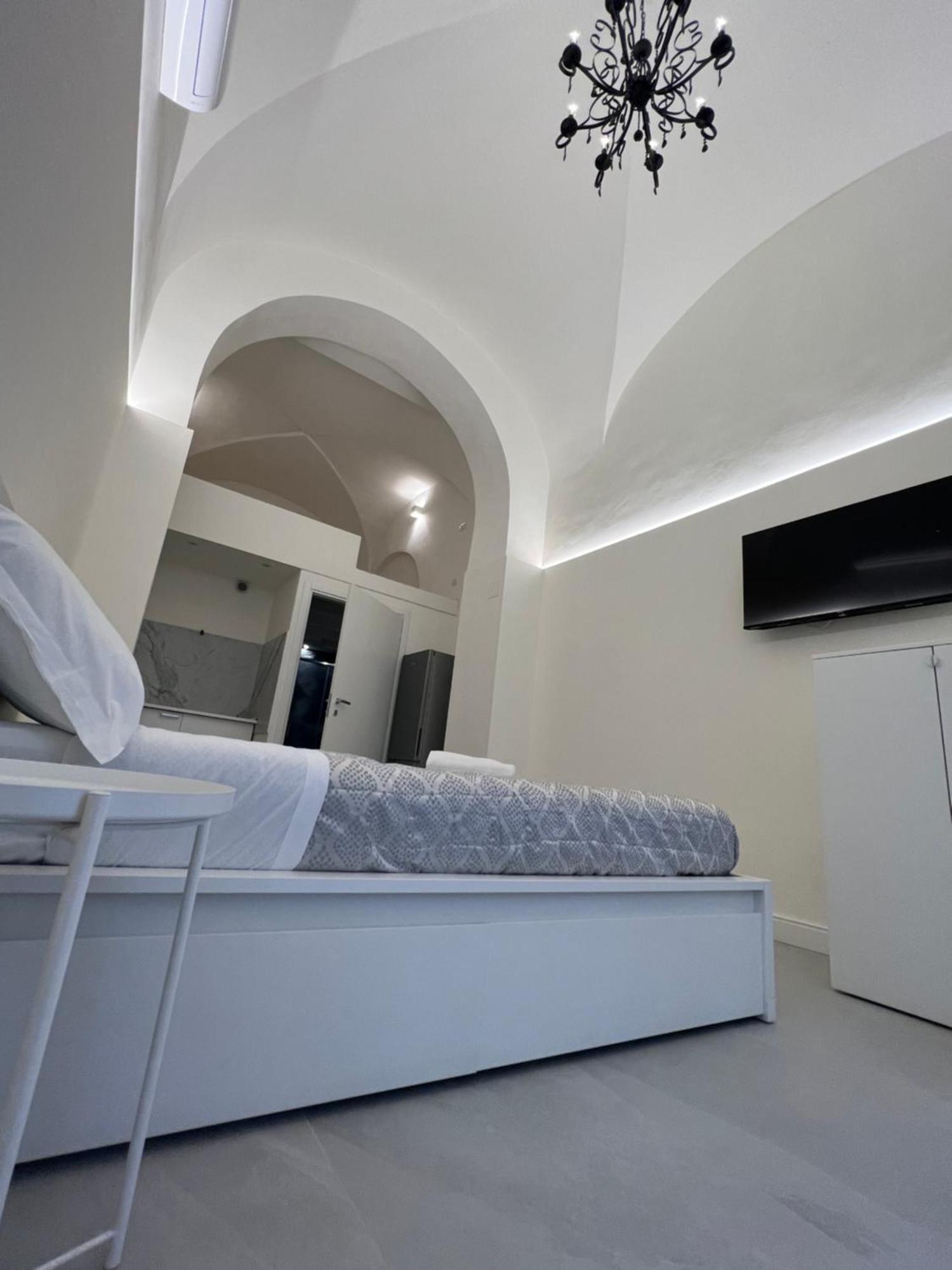 Motta Palace Apartments & Rooms Motta SantʼAnastasia Dış mekan fotoğraf